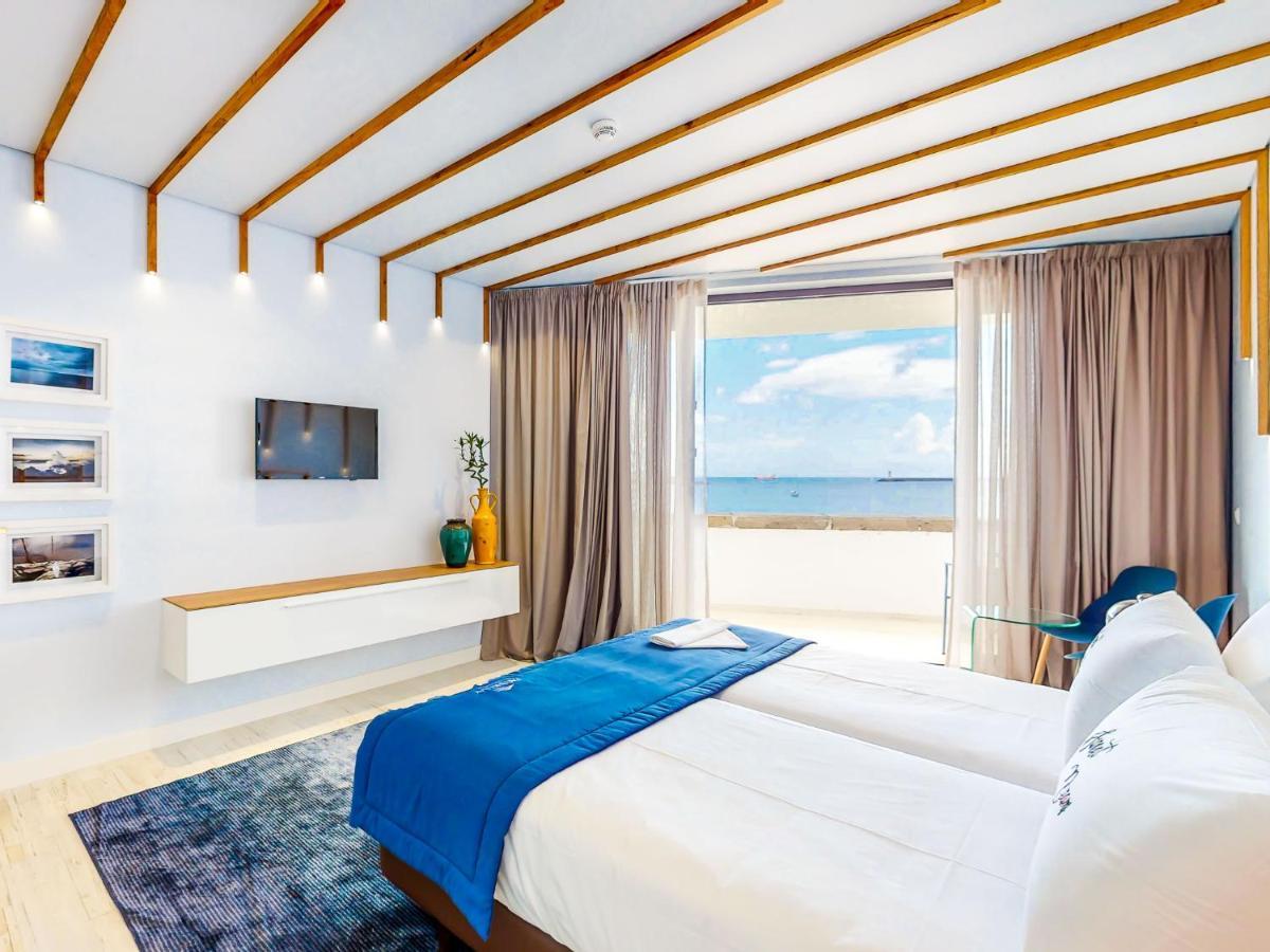 Facing Bay Hostel Praia da Vitória Екстериор снимка