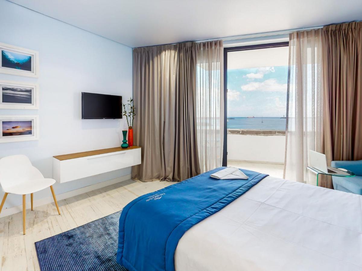 Facing Bay Hostel Praia da Vitória Екстериор снимка