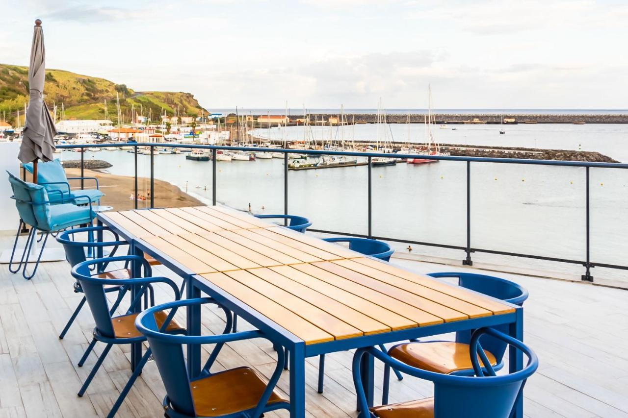 Facing Bay Hostel Praia da Vitória Екстериор снимка